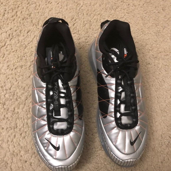 Nike Other - AirMax 720
